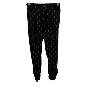 Torrid Women Sz XL Black Geometric Arrow Print Jogger Pants Elastic Waist Rayon